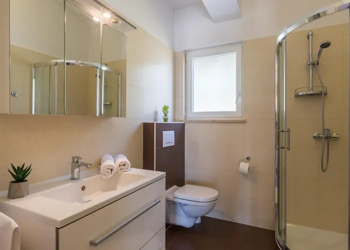 Apartamento Beautiful Pianta With Pool In Porec *